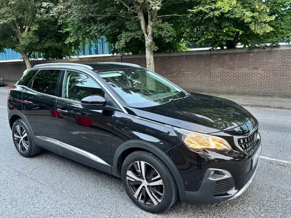 Peugeot 3008 MPV, Petrol, 2018, Black