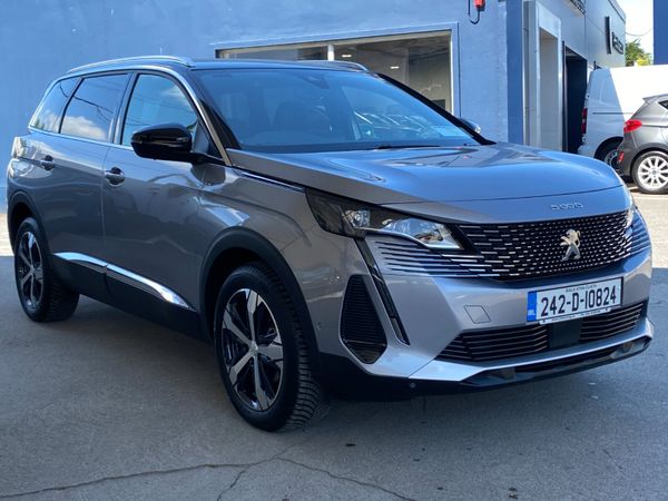 Peugeot 5008 MPV, Diesel, 2024, Grey