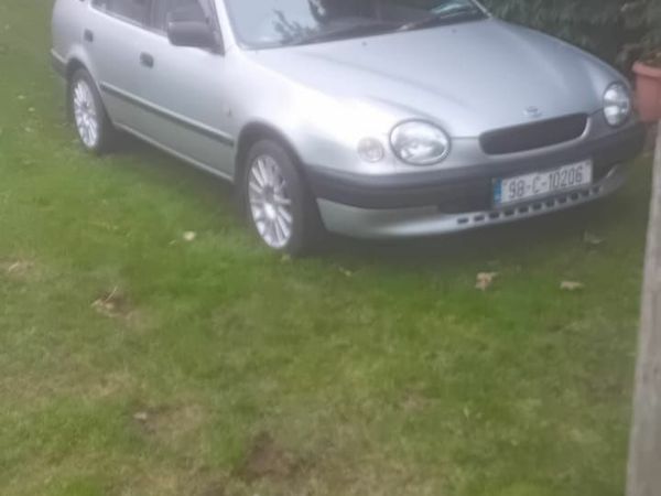 Toyota Corolla Estate/Jeep, Petrol, 1998, Grey