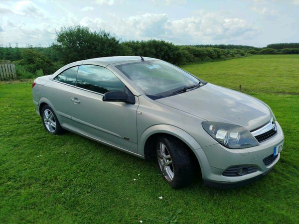 Opel Astra Convertible, Petrol, 2007, Yellow