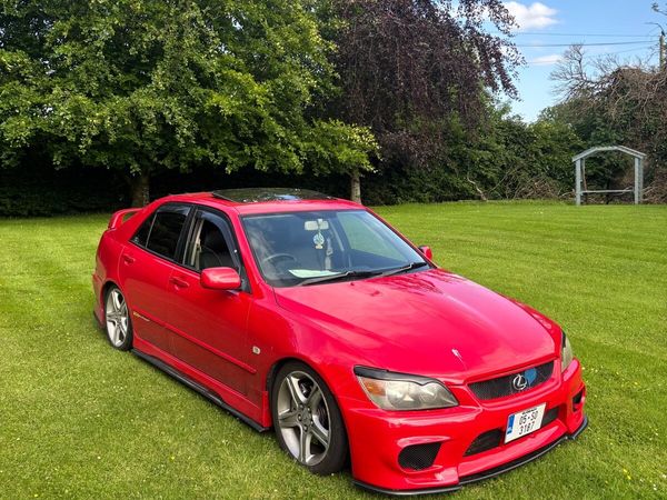 Lexus IS Saloon, Petrol, 2005, Red