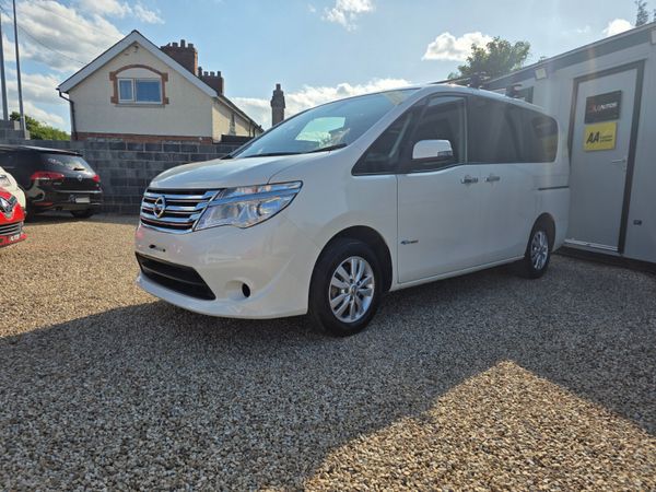 Nissan Serena MPV, Hybrid, 2014, Beige