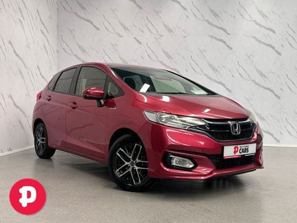 Honda Fit Hatchback, Petrol, 2017, Red