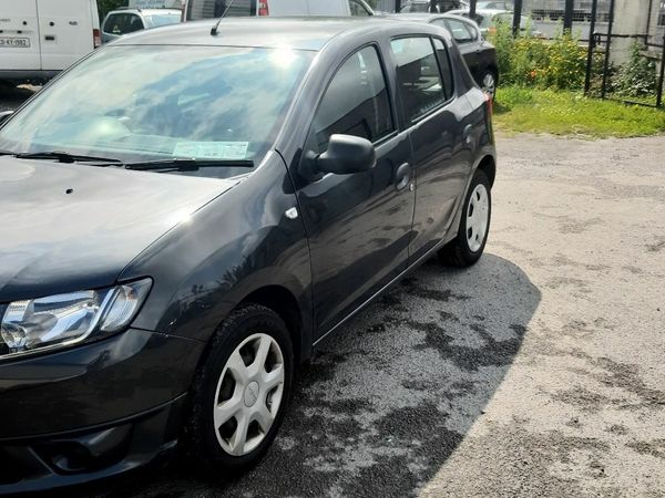 Dacia Sandero Hatchback, Petrol, 2016, Grey