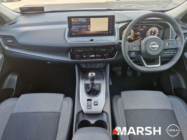 Nissan Qashqai MPV, Petrol, 2025, Silver