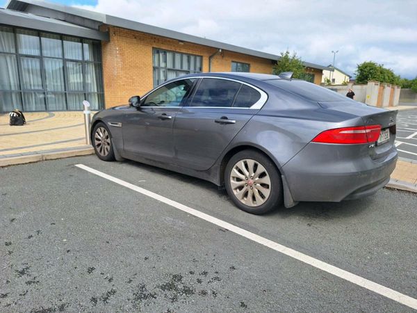 Jaguar XE Saloon, Diesel, 2017, Grey