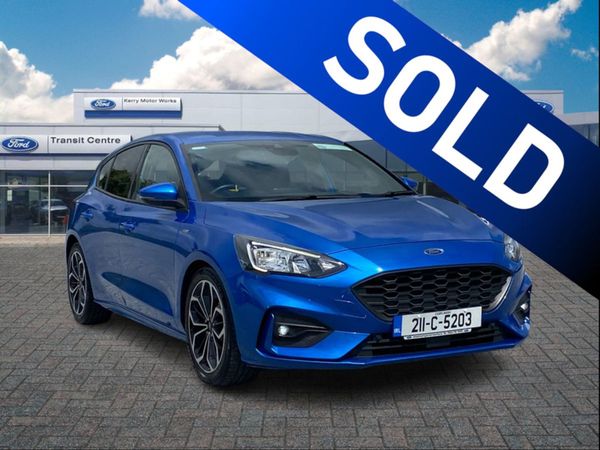 Ford Focus Hatchback, Diesel, 2021, Blue
