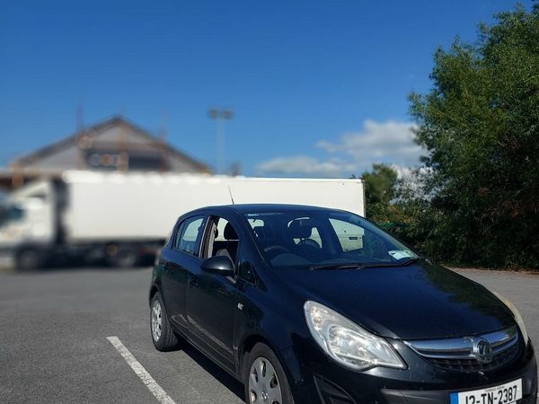 Vauxhall Corsa Hatchback, Diesel, 2012, Black