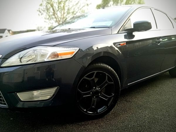 Ford Mondeo Hatchback, Diesel, 2010, Grey