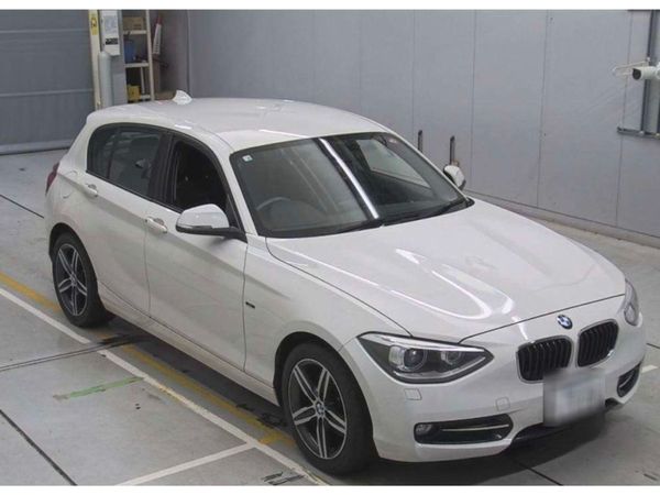 BMW 1-Series Hatchback, Petrol, 2014, White