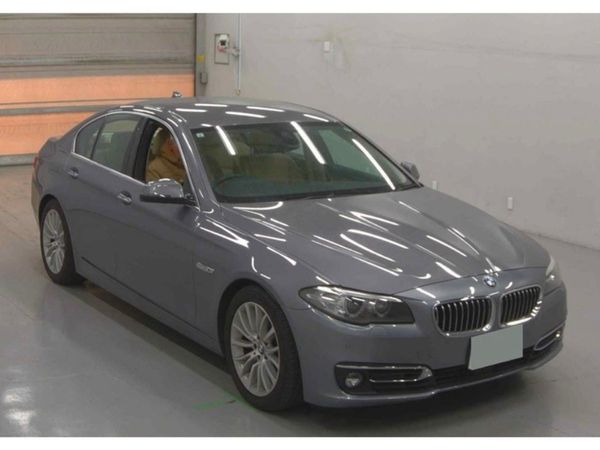 BMW 5-Series Saloon, Diesel, 2015, Grey