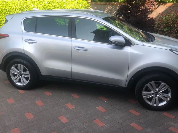 Kia Sportage SUV, Diesel, 2016, Silver