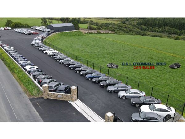 Volkswagen Passat Saloon, Diesel, 2021, Grey