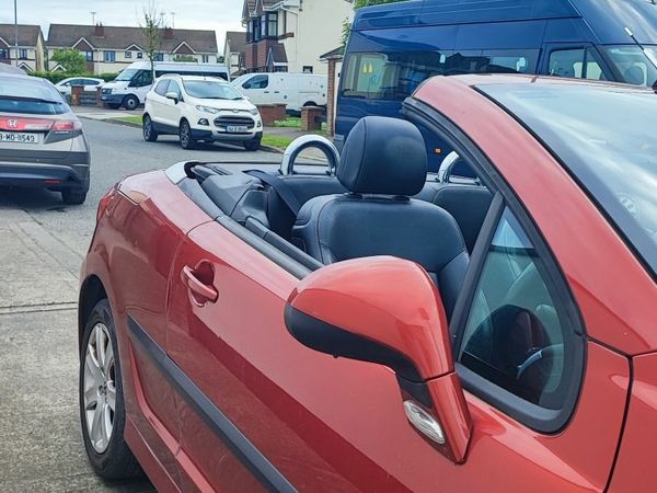 Peugeot 207 Convertible, Petrol, 2008, Red