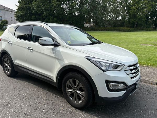 Hyundai Santa Fe SUV, Diesel, 2014, White