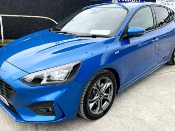 Ford Focus Hatchback, Diesel, 2019, Blue