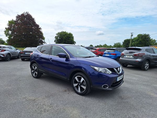Nissan Qashqai SUV, Diesel, 2017, Blue