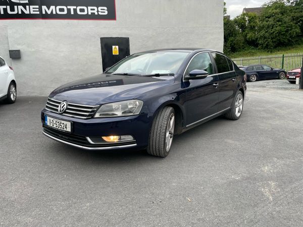 Volkswagen Passat Saloon, Diesel, 2011, Blue