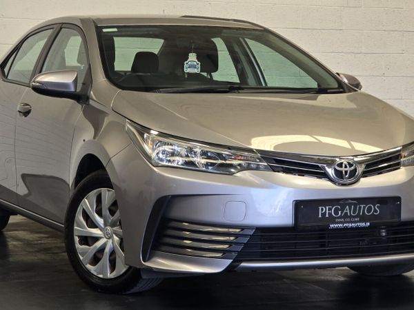 Toyota Corolla Saloon, Petrol, 2018, Grey