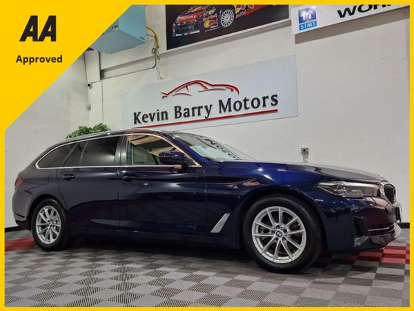 BMW 5-Series Estate, Diesel, 2023, Blue