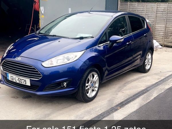 Ford Fiesta Hatchback, Petrol, 2015, Blue