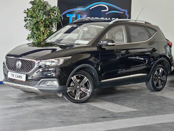 MG ZS Hatchback, Petrol, 2018, Black