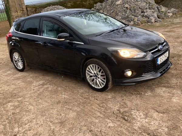 Ford Focus Hatchback, Diesel, 2012, Black