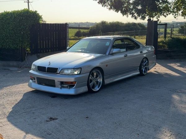 Nissan Laurel Saloon, Petrol, 1999, Silver