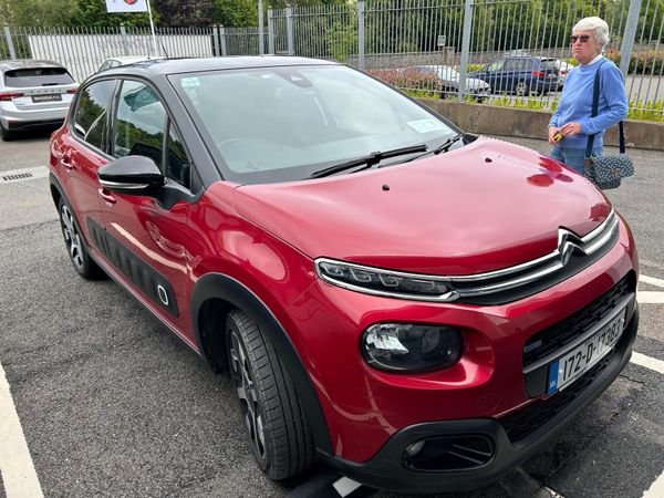 Citroen C3 Hatchback, Petrol, 2017, Red