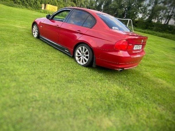 BMW 3-Series Saloon, Diesel, 2010, Red