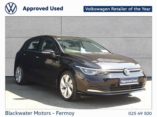 Volkswagen Golf Estate, Petrol, 2022, Black