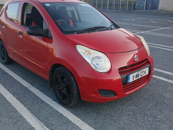 Suzuki Alto Hatchback, Petrol, 2011, Red