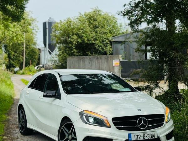 Mercedes-Benz A-Class Hatchback, Petrol, 2013, White