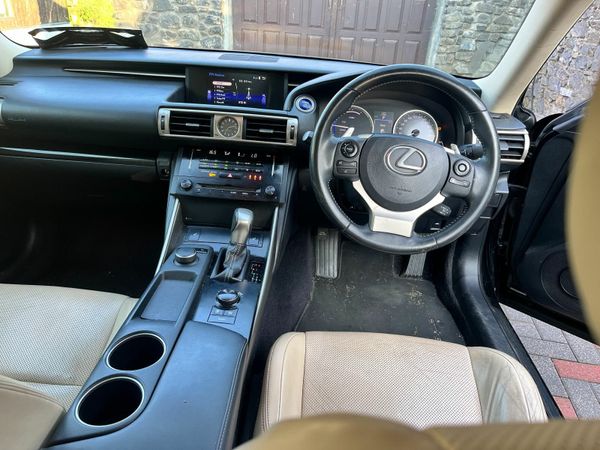 Lexus IS Saloon, Petrol Hybrid, 2014, Black
