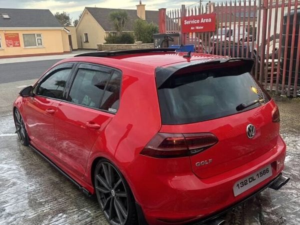 Volkswagen Golf Hatchback, Diesel, 2013, Red