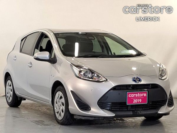 Toyota Aqua Hatchback, Petrol Hybrid, 2019, Silver