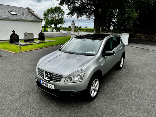 Nissan Qashqai Hatchback, Petrol, 2008, Silver