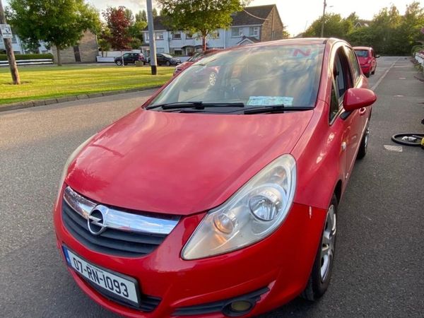 Opel Corsa Hatchback, Petrol, 2007, Red