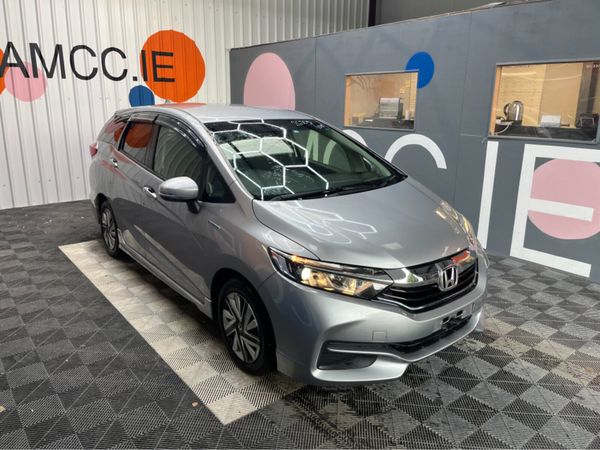 Honda Shuttle Estate, Petrol Hybrid, 2018, Silver