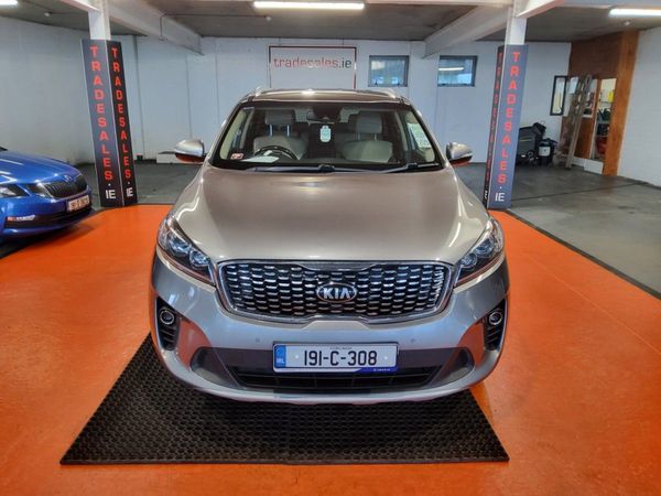 Kia Sorento SUV, Diesel, 2019, Grey
