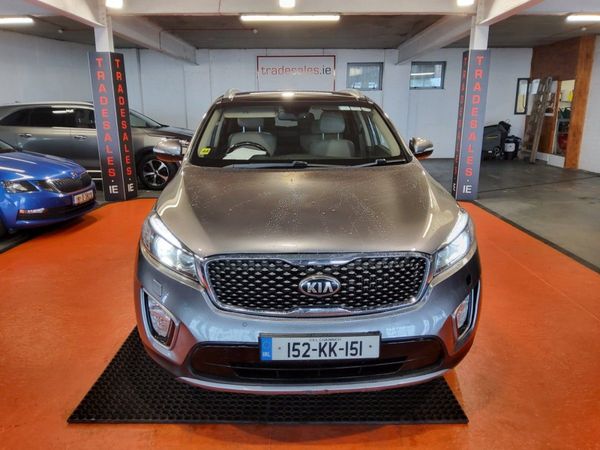 Kia Sorento SUV, Diesel, 2015, Grey