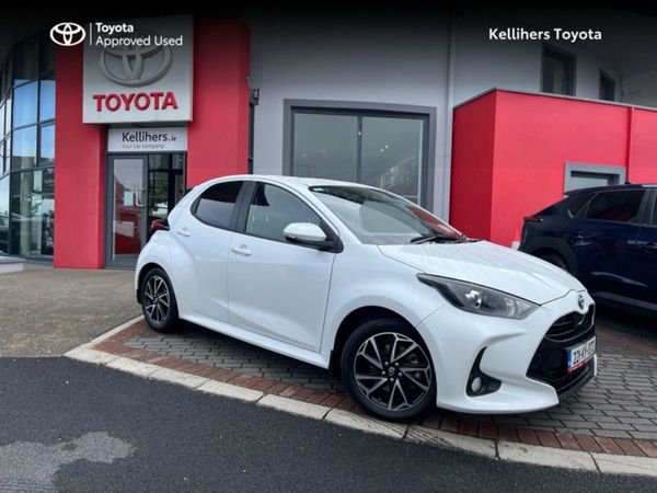 Toyota Yaris Hatchback, Hybrid, 2022, White