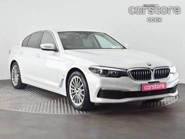 BMW 5-Series Saloon, Petrol Plug-in Hybrid, 2019, White