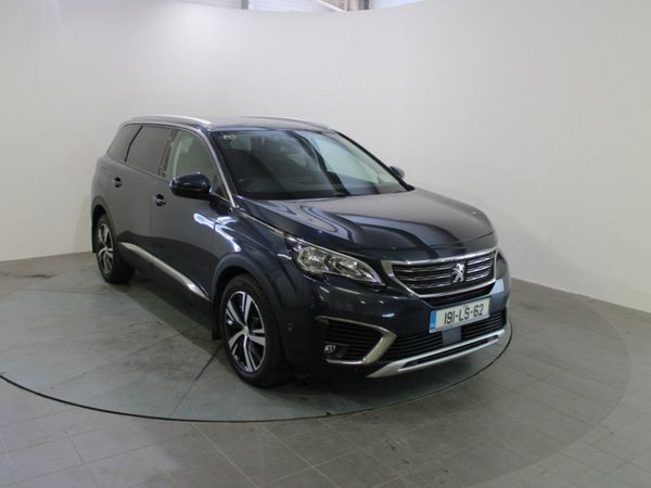 Peugeot 5008 MPV, Petrol, 2019, Blue