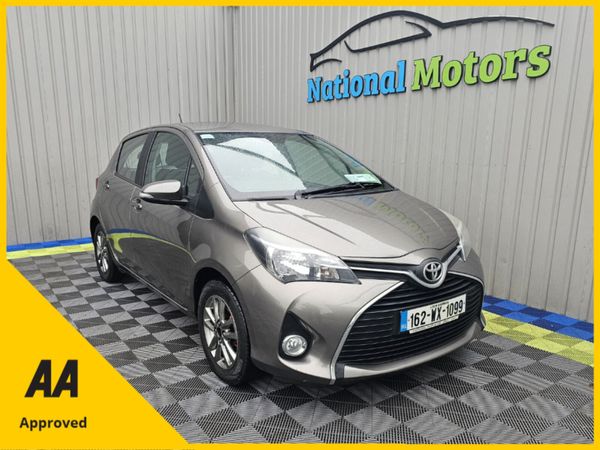 Toyota Yaris Hatchback, Petrol, 2016, Grey
