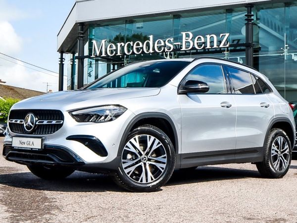 Mercedes-Benz Other MPV, Diesel, 2025, Silver