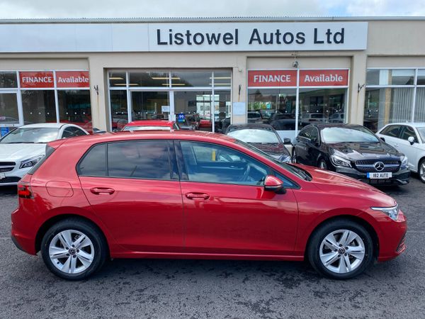 Volkswagen Golf Hatchback, Petrol, 2022, Red