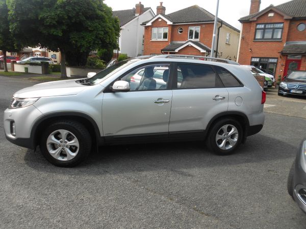 Kia Sorento SUV, Diesel, 2013, Silver