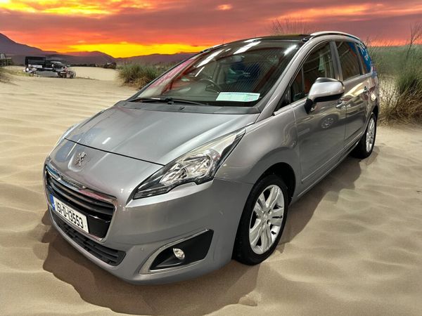 Peugeot 5008 MPV, Diesel, 2015, Grey