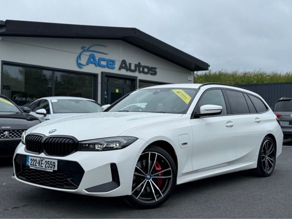 BMW 3-Series Estate, Petrol Plug-in Hybrid, 2022, White